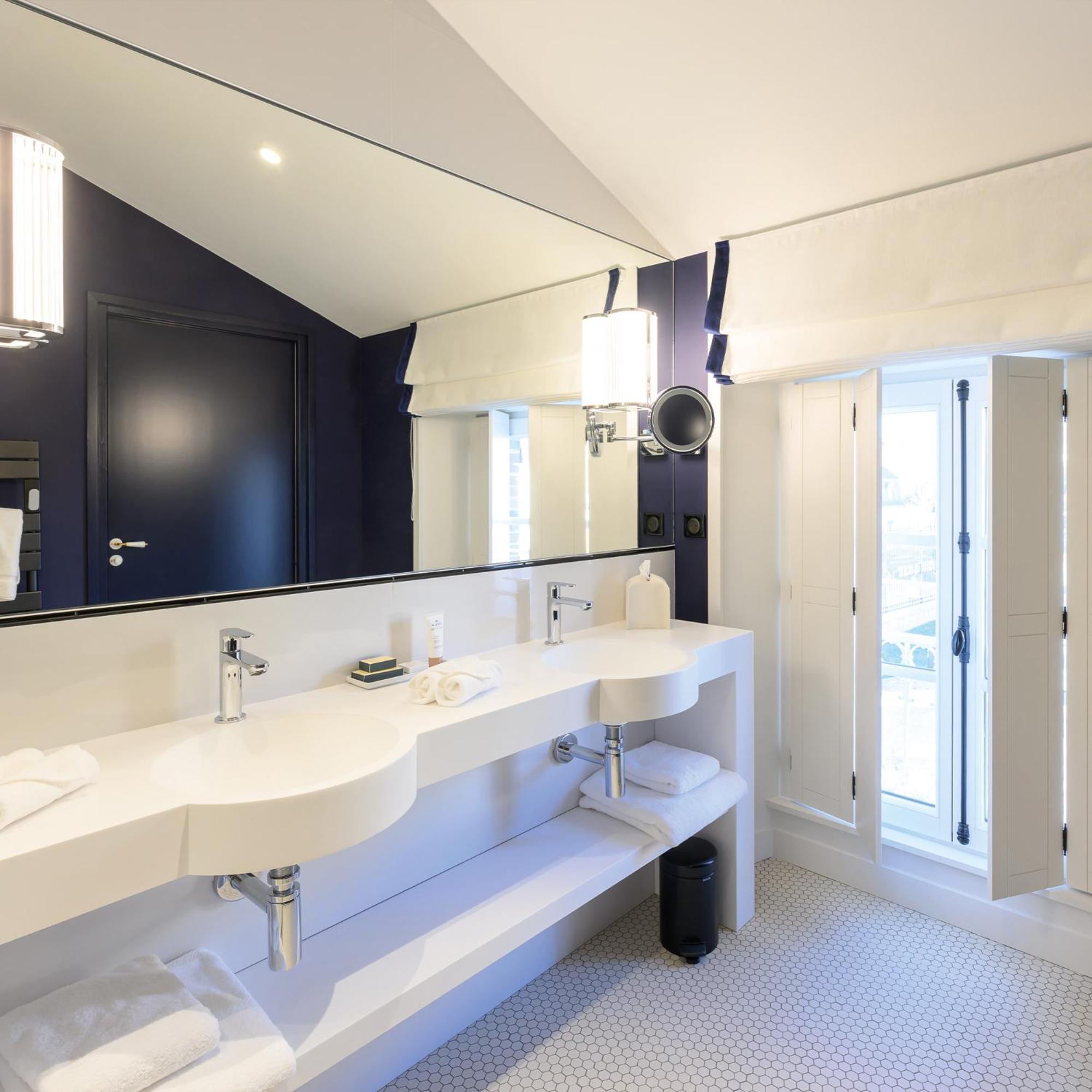 Les Suites Bb, Champagne Besserat De Bellefon Épernay Exteriér fotografie